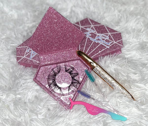 Luxury Eyelash and Magic EyeLiner Bundle w/ free gift