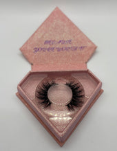 Zar Brand Mink lashes, 15mm Mink Eyelashes. natural mink eyelashes, natural mink lashes, lashes 